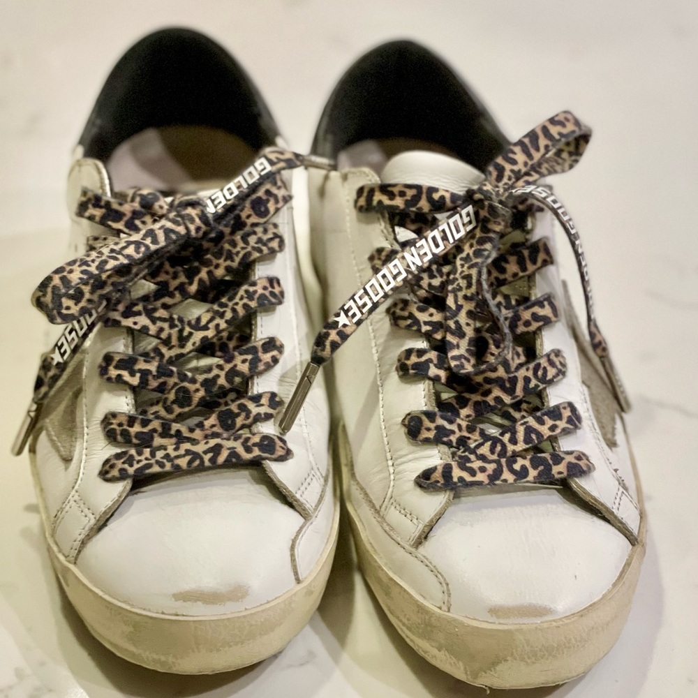 Classic pair! Leopard & grey laces.box.bag. Very lightly worn.